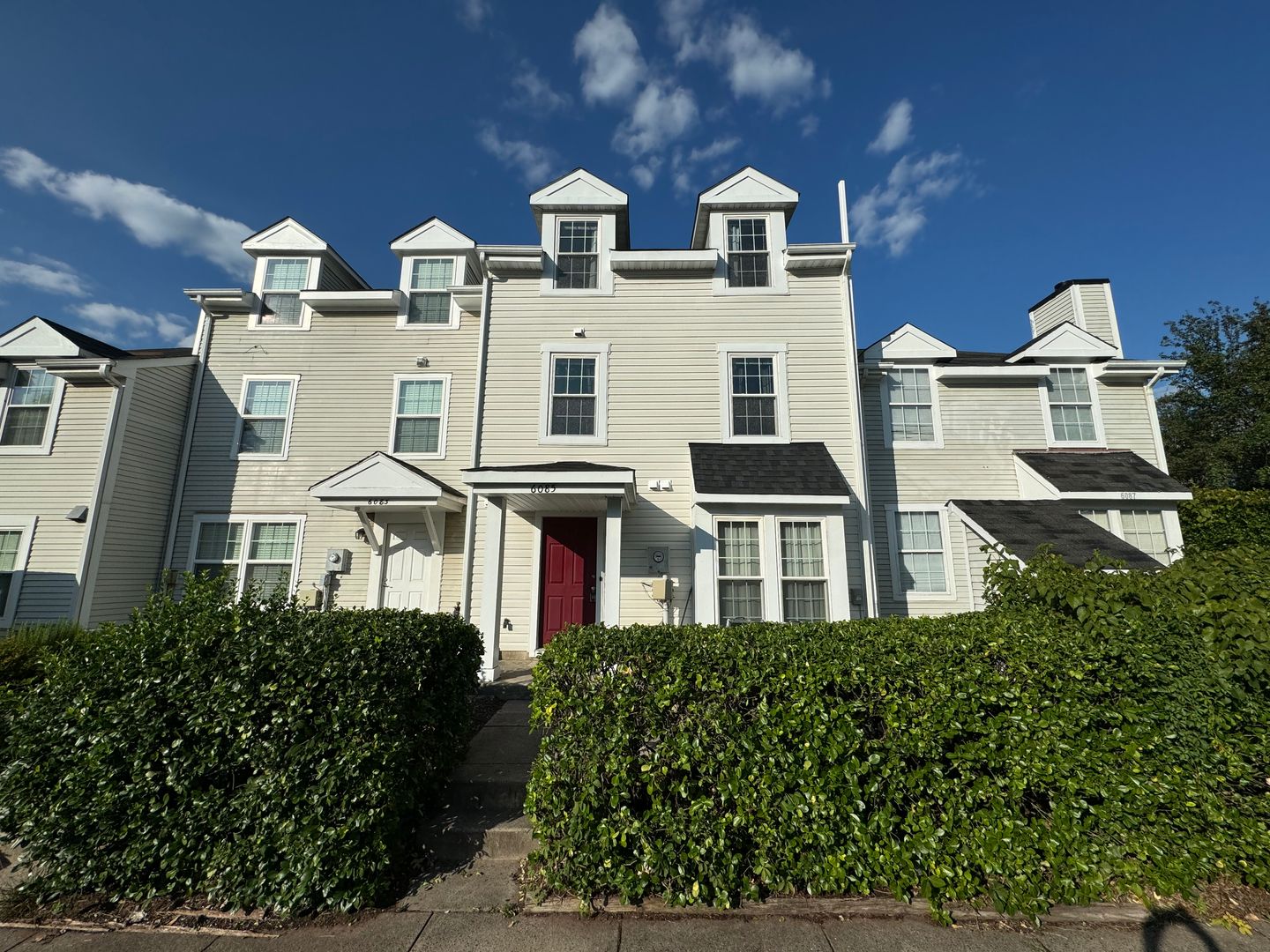 Centreville House: 6085 Netherton St