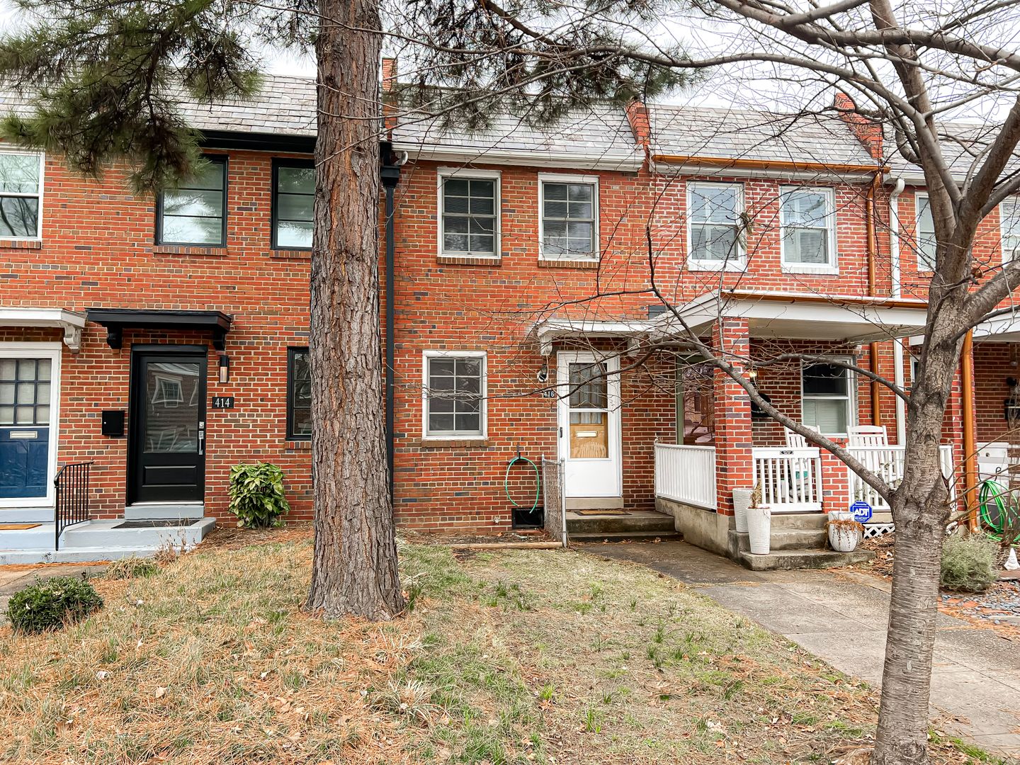 Alexandria House: 416 N Henry St