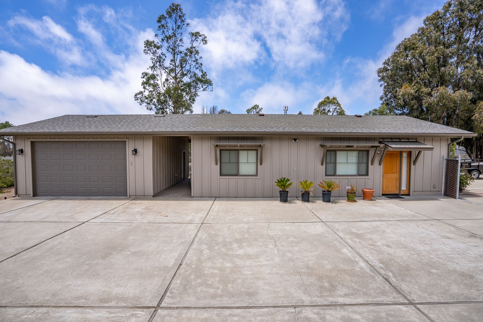 Los Osos Apartment: 1481 Hollister