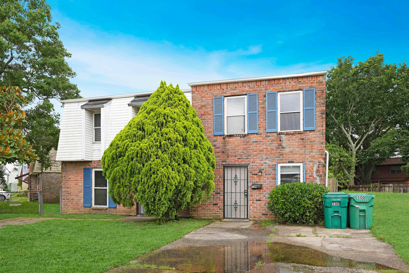 Terrytown Apartment: 500-502 Behrman Hwy