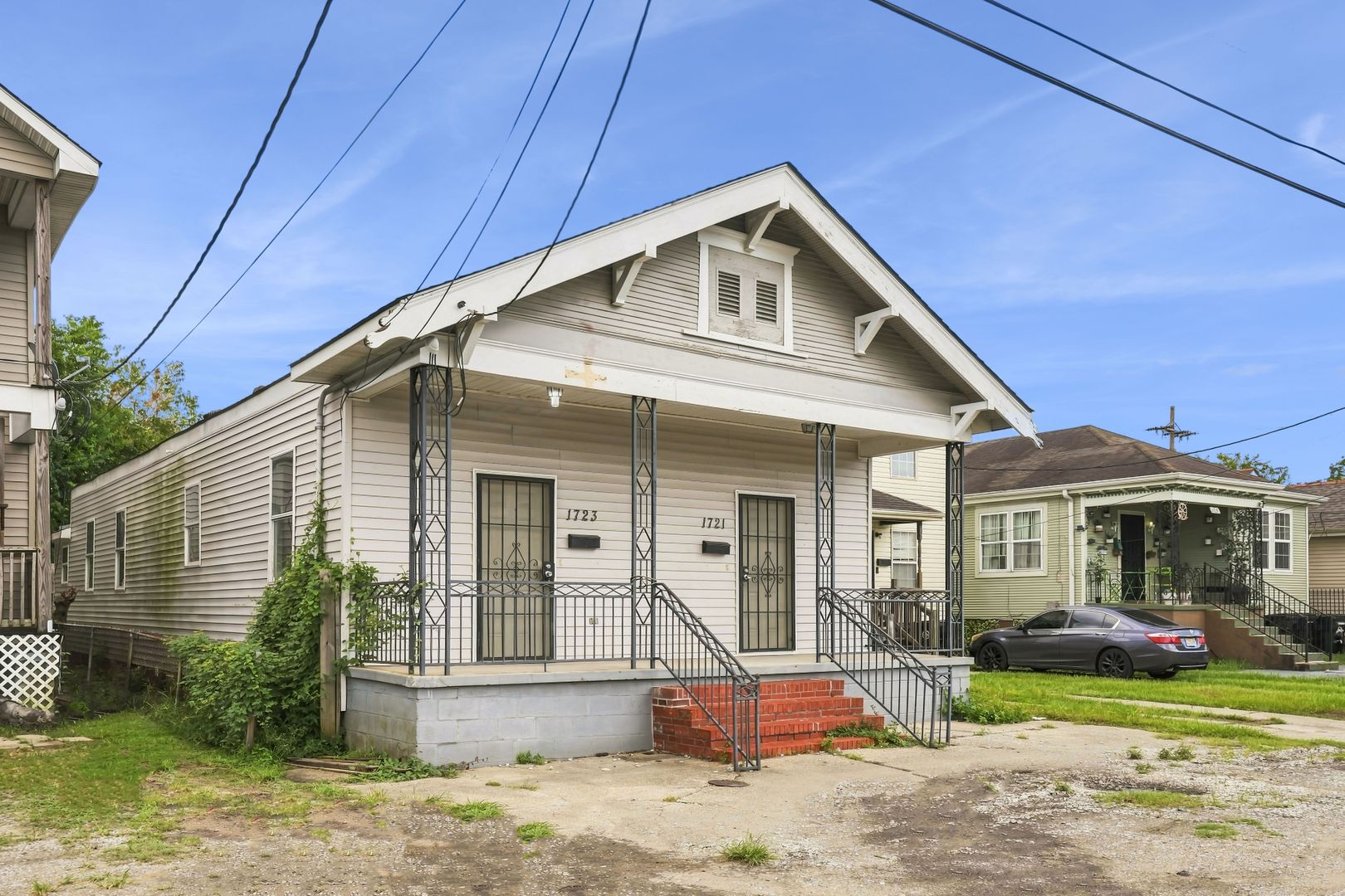 New Orleans Apartment: 1721-23 France St