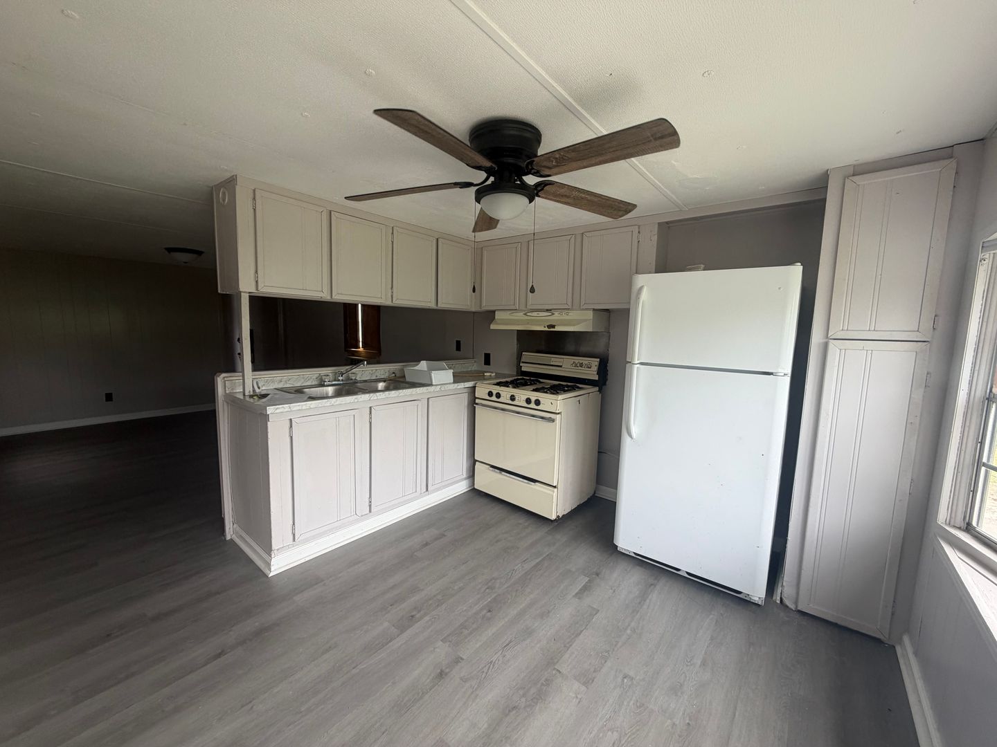 New Iberia House: 1110 Walton Street