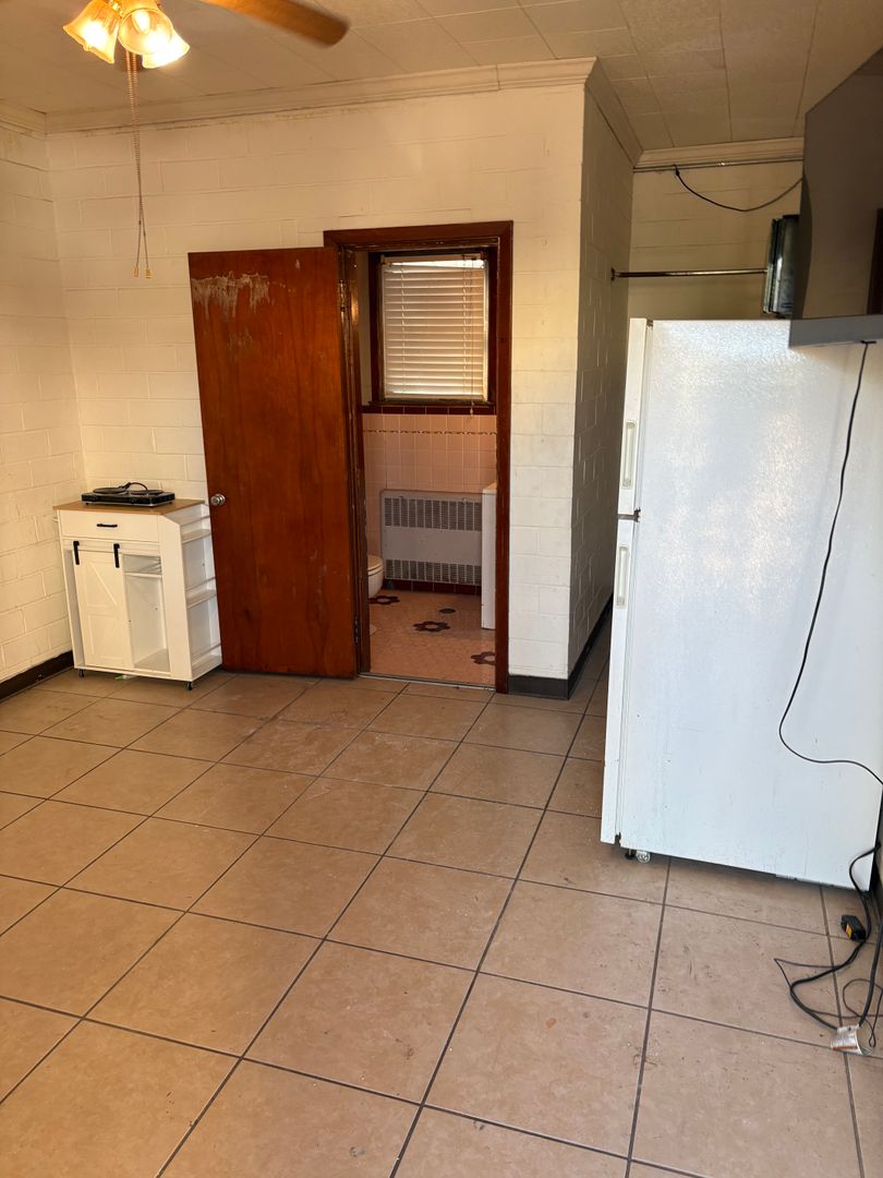 New Iberia Apartment: 218 West St. Peter Street