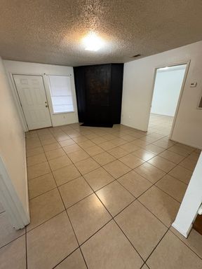FOR RENT IN DUSON: 2-bedroom, 2-bathroom apartment!