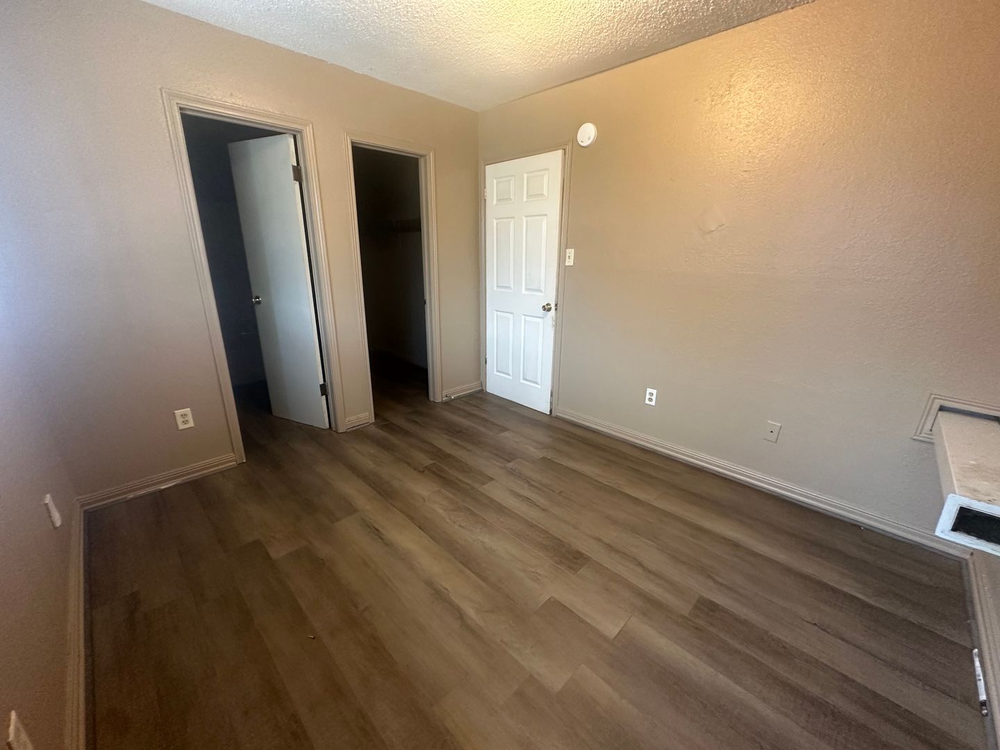 Lafayette Apartment: 200 Rue Royale