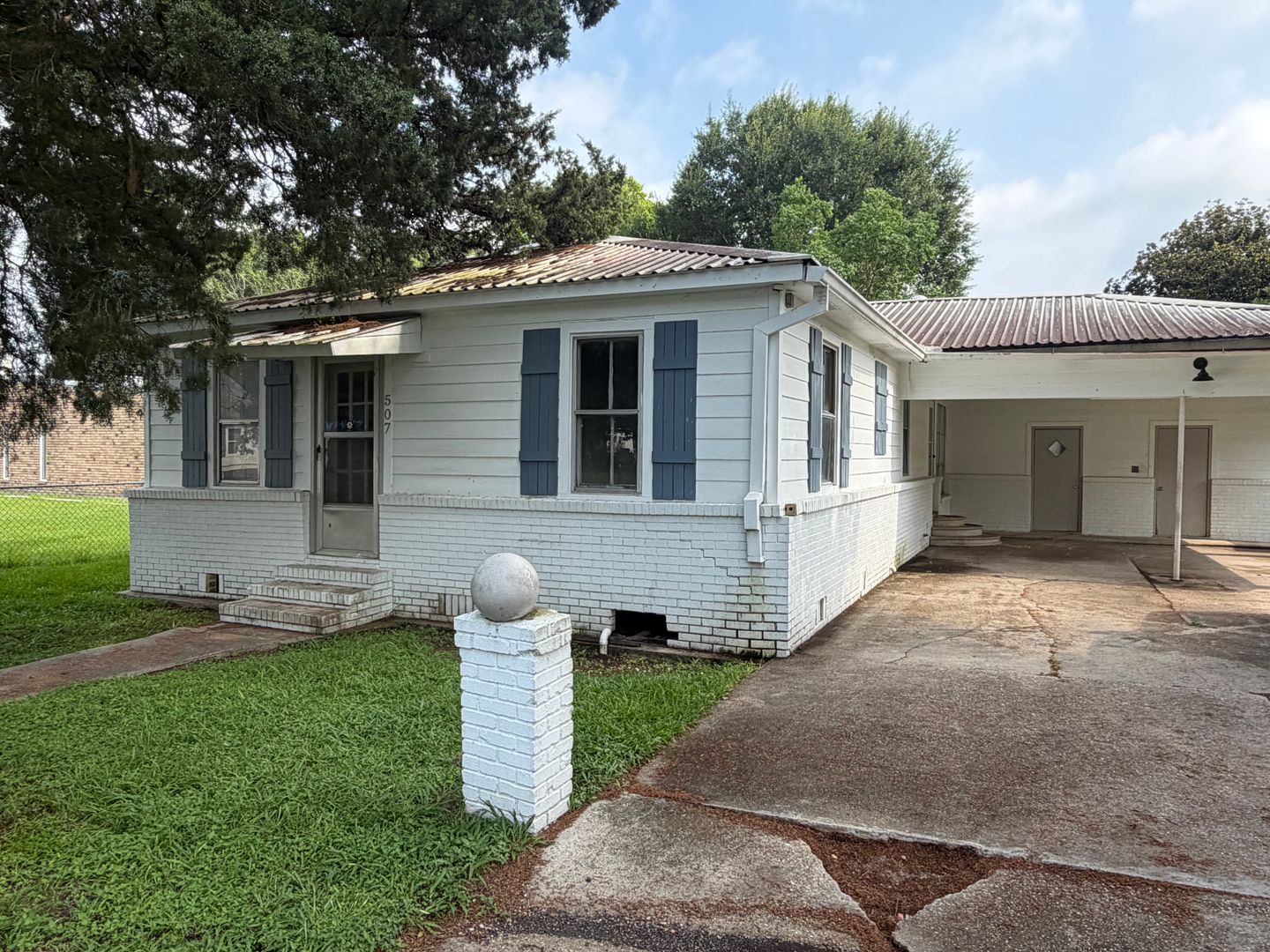 Duson House: 507 3rd Street