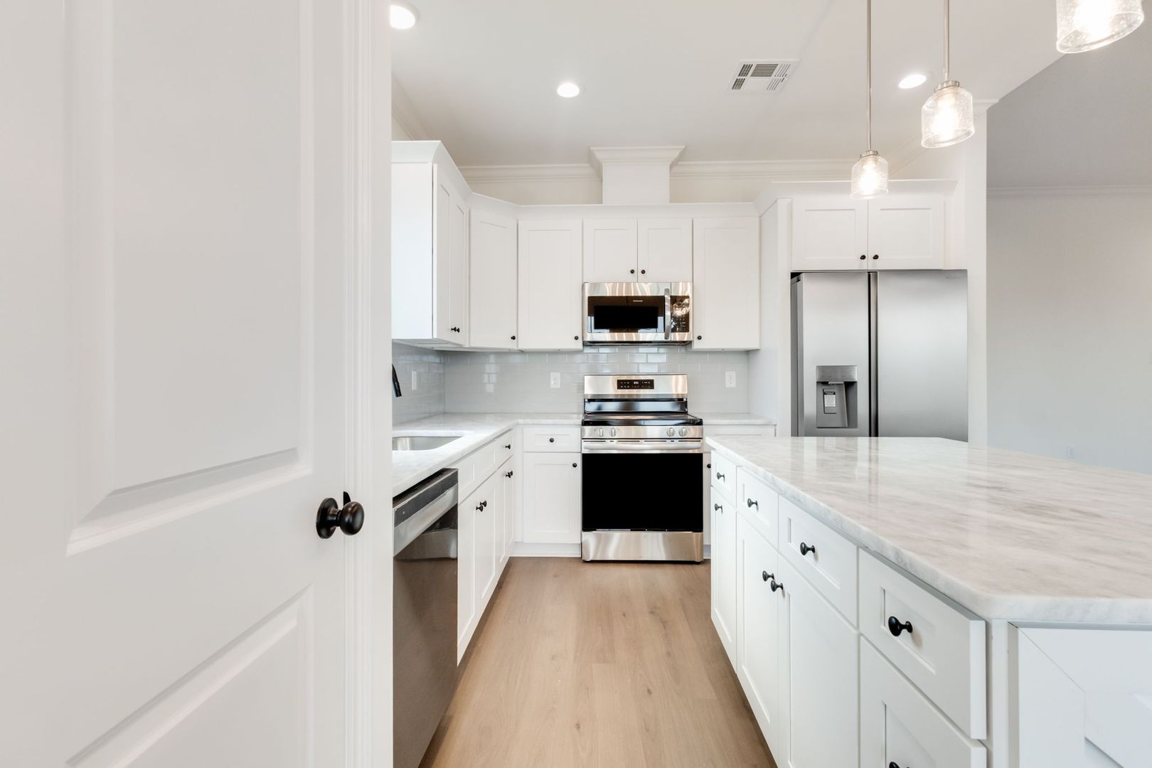 204 Benson Grove 7 of 12