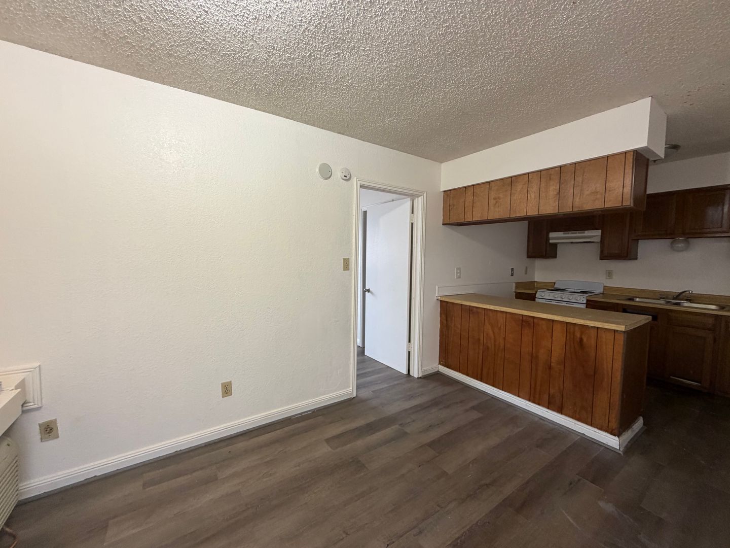 Lafayette Apartment: 213 Rue Royale