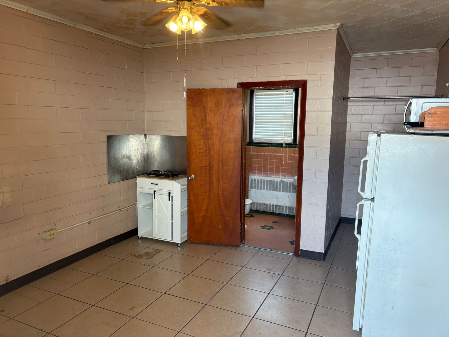 New Iberia Apartment: 218 West St. Peter Street