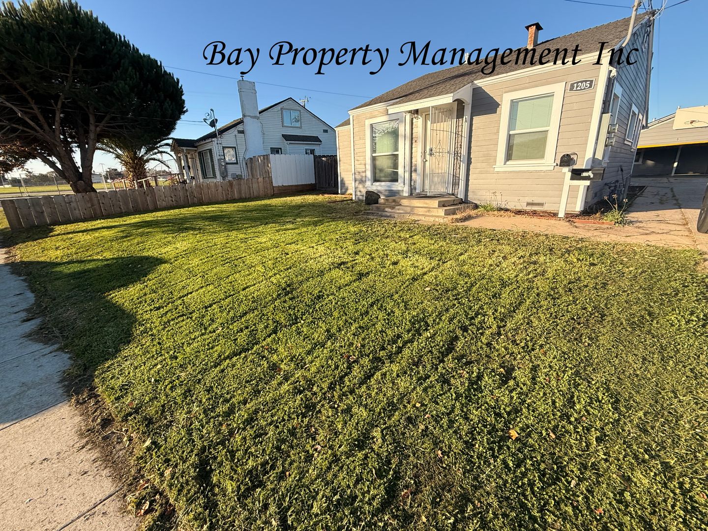 Salinas Apartment: 1205/1205 1/2 Second Ave.