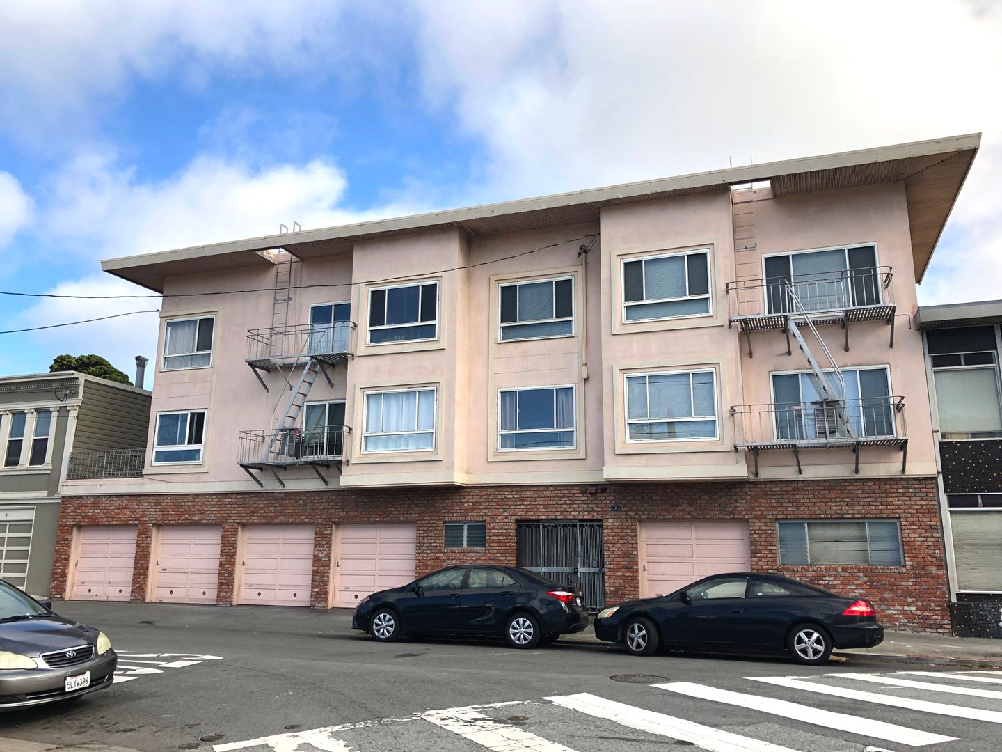 San Francisco Apartment: 2 Maynard Street