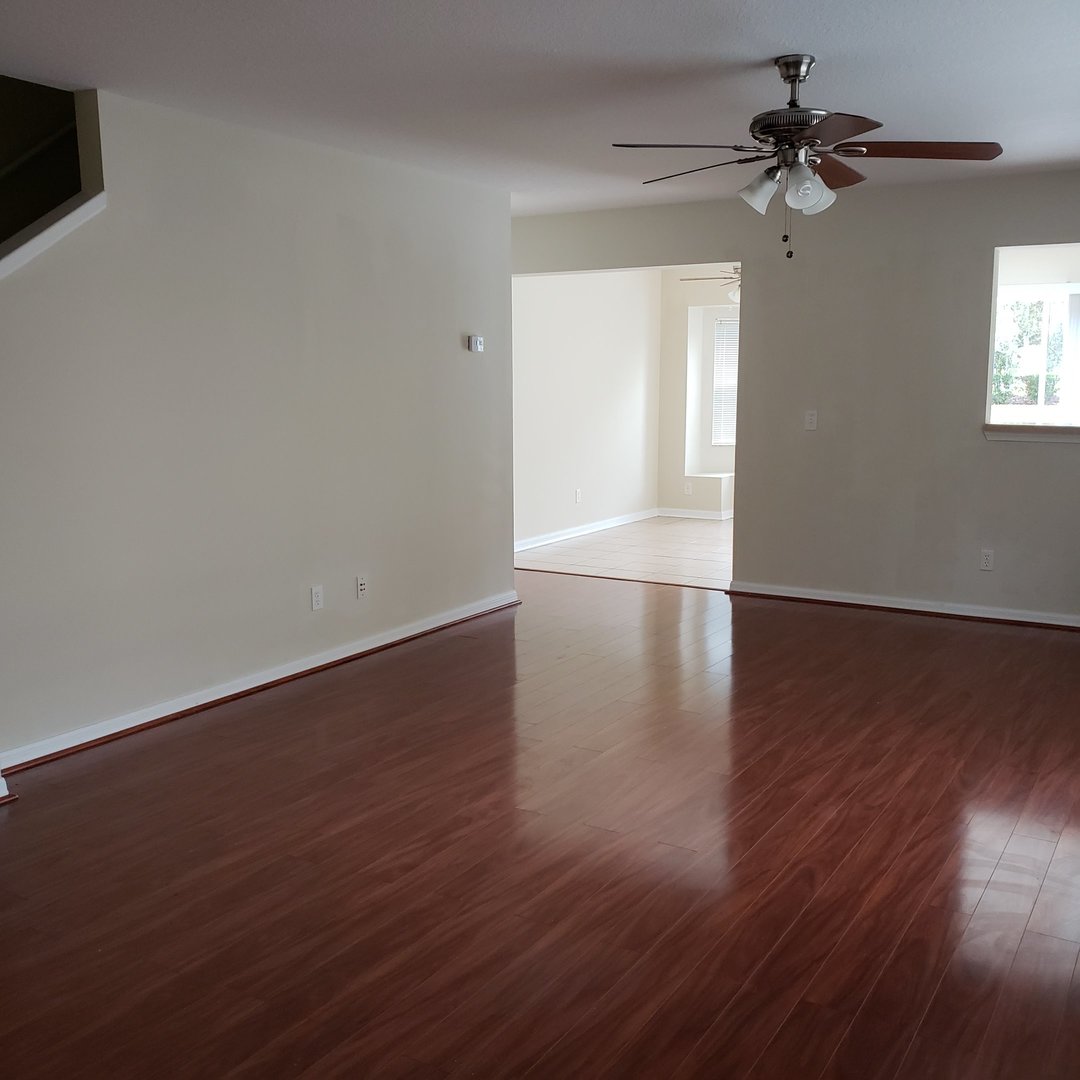 LITHIA House: 5853 WRENWATER DR