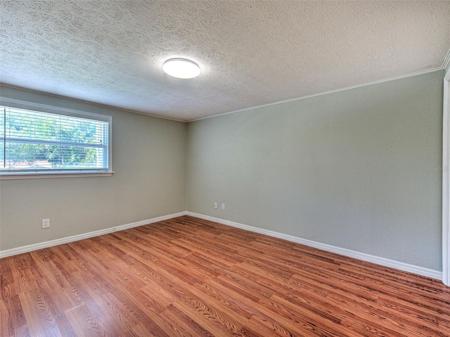 4711 w san rafael 3 of 12