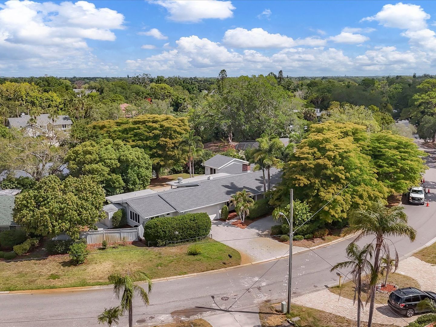 Sarasota House: 3424 Tanglewood Dr.