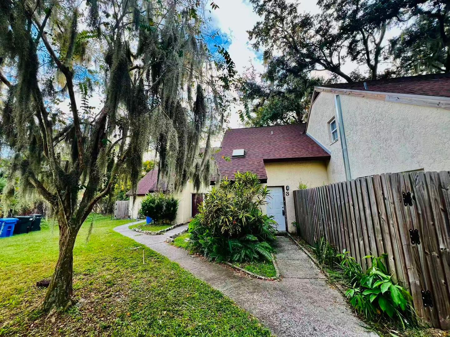 Tampa House: 5626 Ashley oaks dr 28