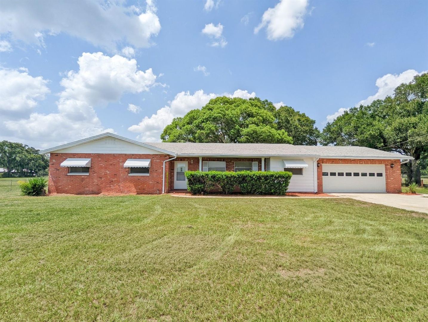 Lithia House: 18110 Dorman Road