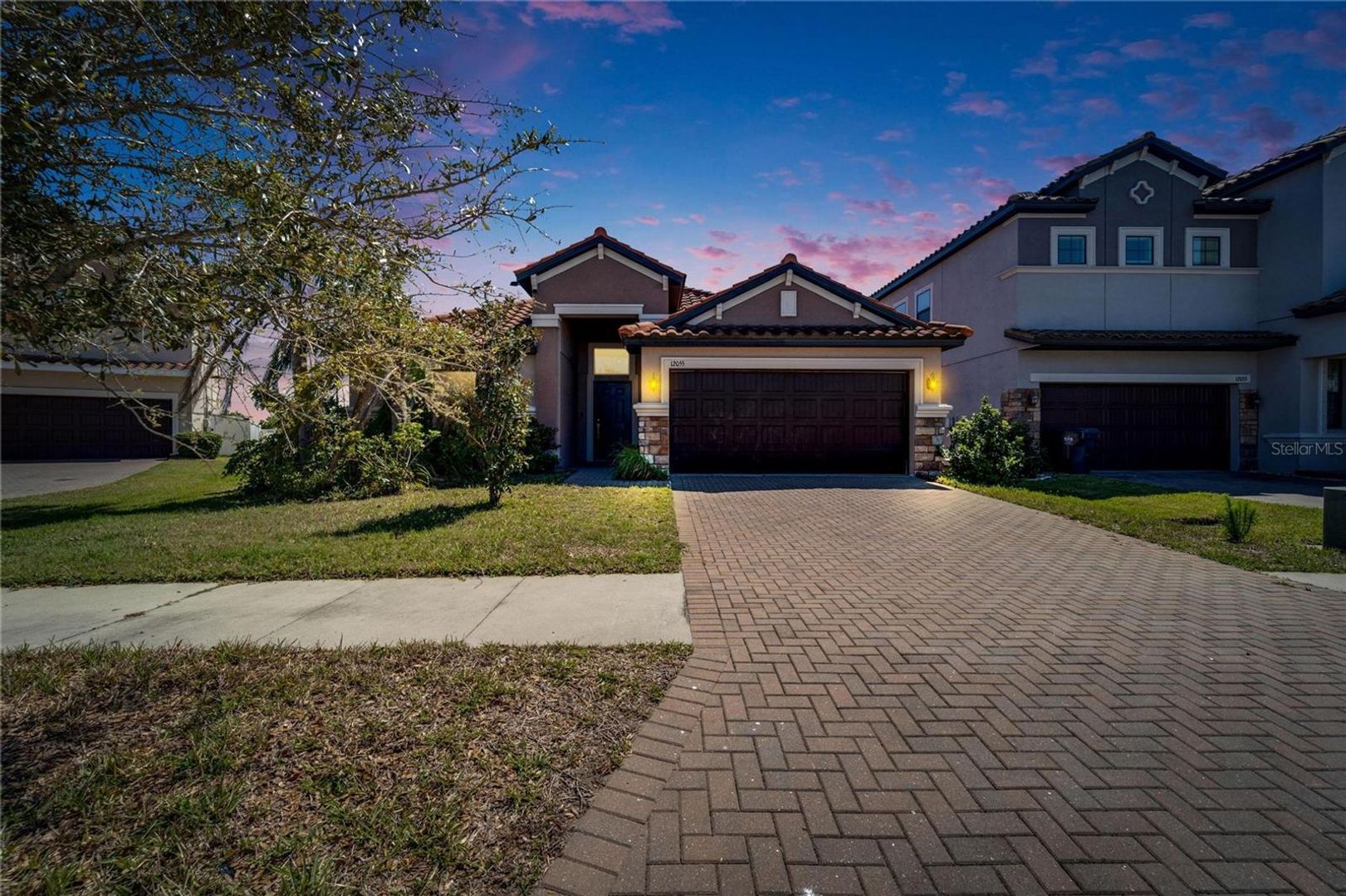 RIVERVIEW House: 12055 CARDINAL FLOWER DR,