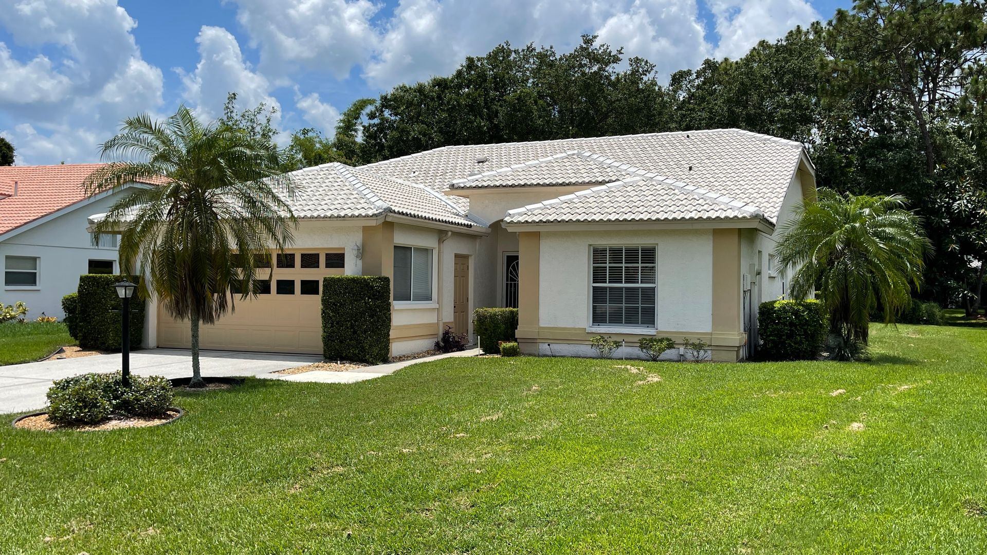 Sarasota House: 4456 Del Sol Blvd.