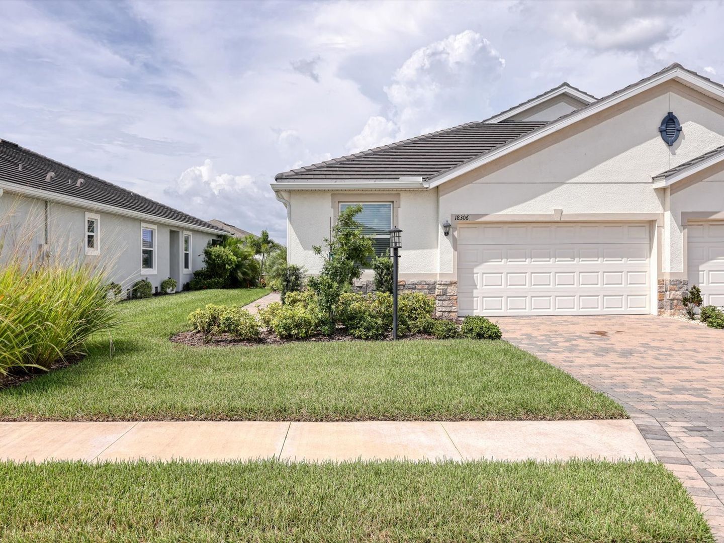 Bradenton House: 18306 Cropside Tail