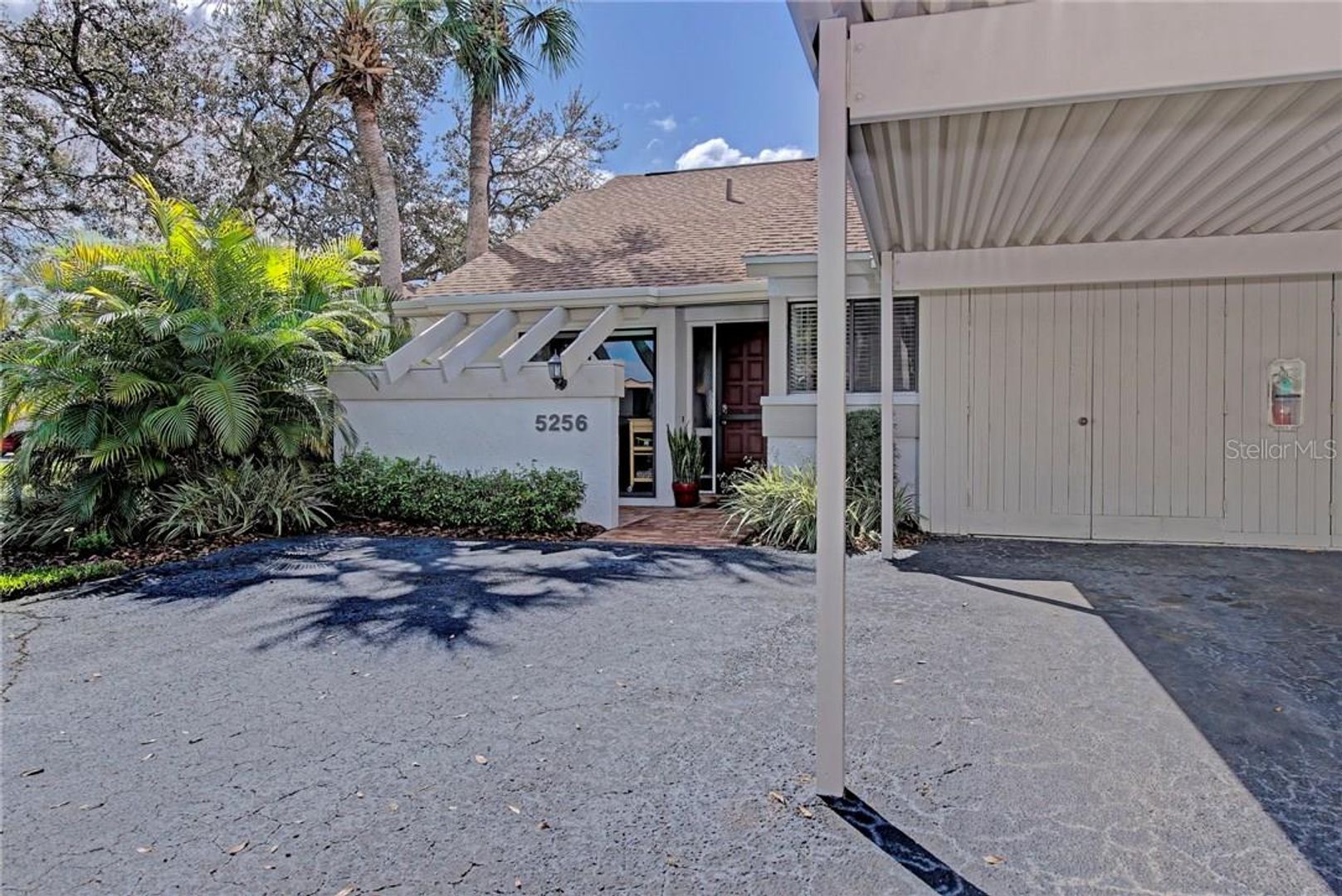 Sarasota Condo: 5256 Myrtlewood Rd #22