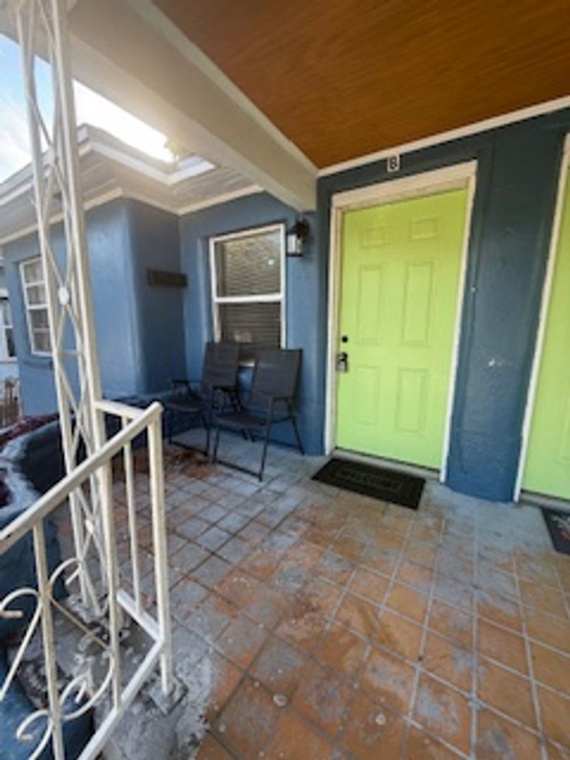 Tampa House: 1213 E 15th Ave., #B