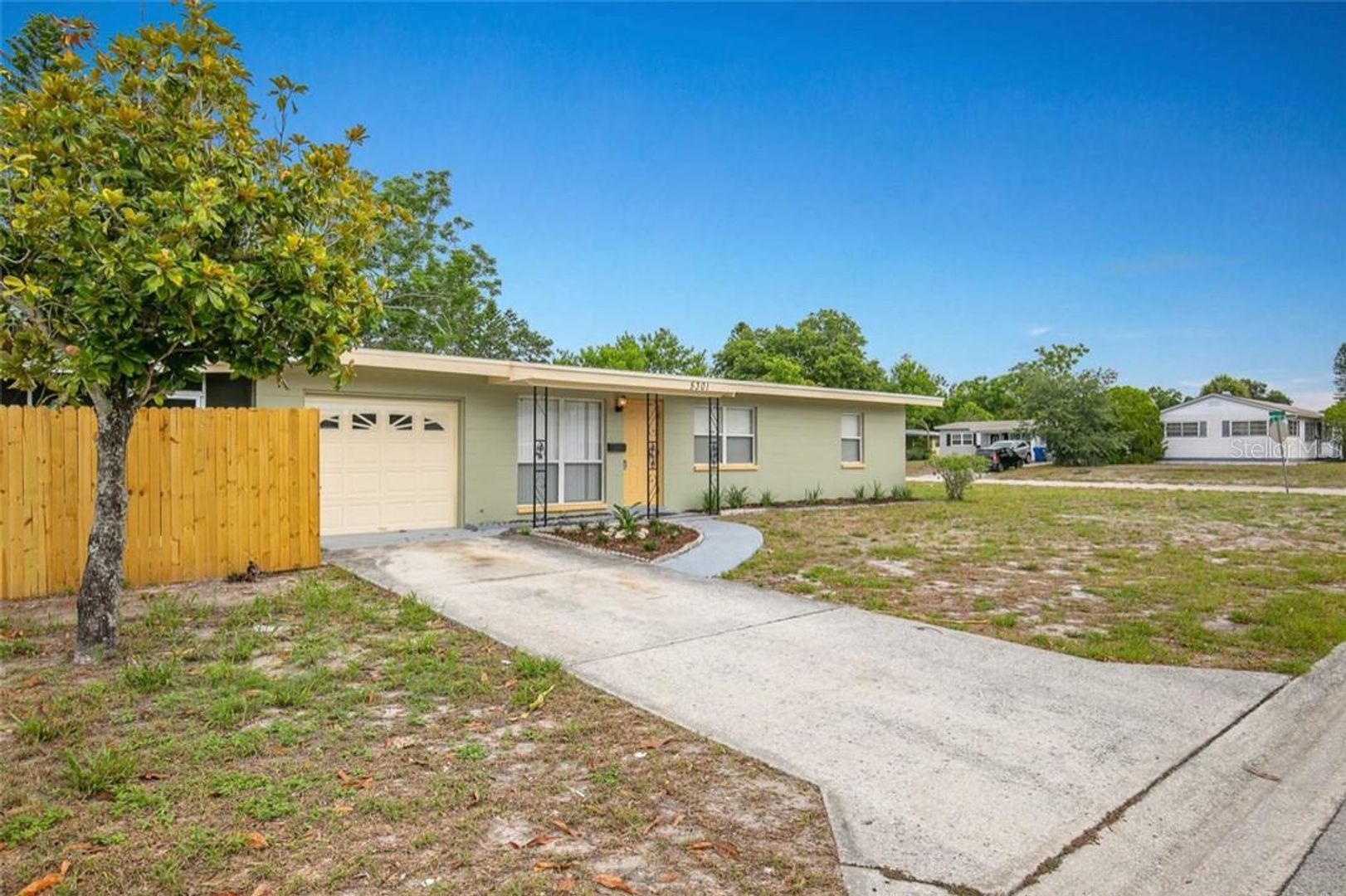 St Petersburg House: 5301 6th St S.