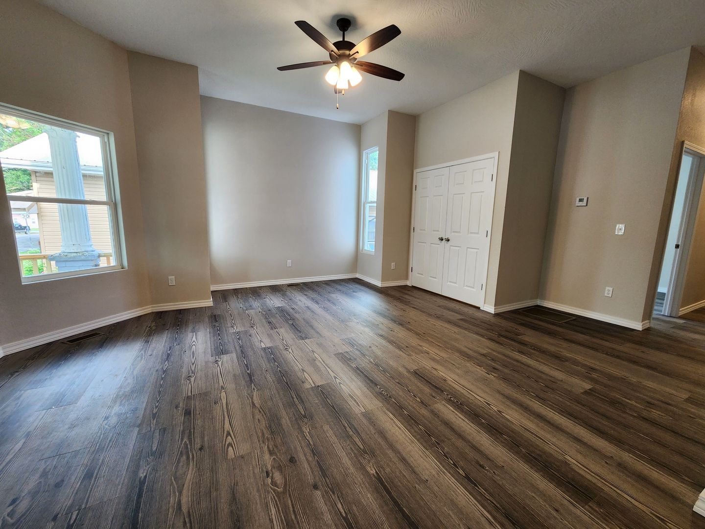 Aurora House: 121 W Pleasant St Unit B