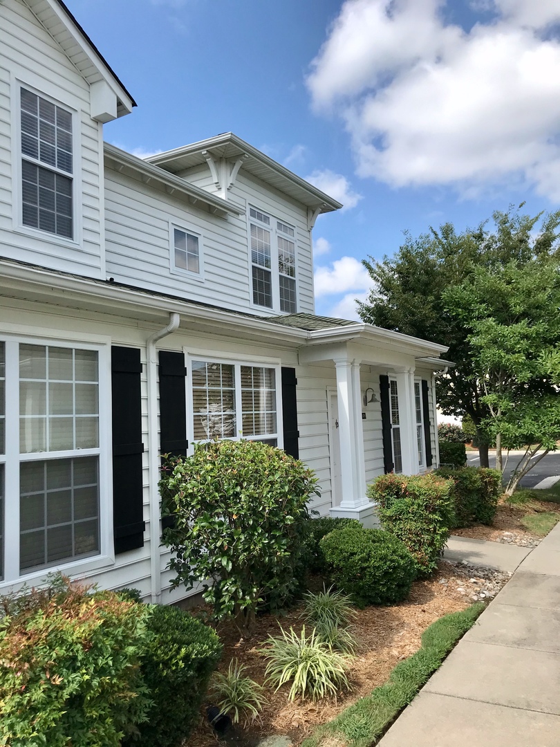 Virginia Beach Townhome: 1016 Grace Hill Dr.