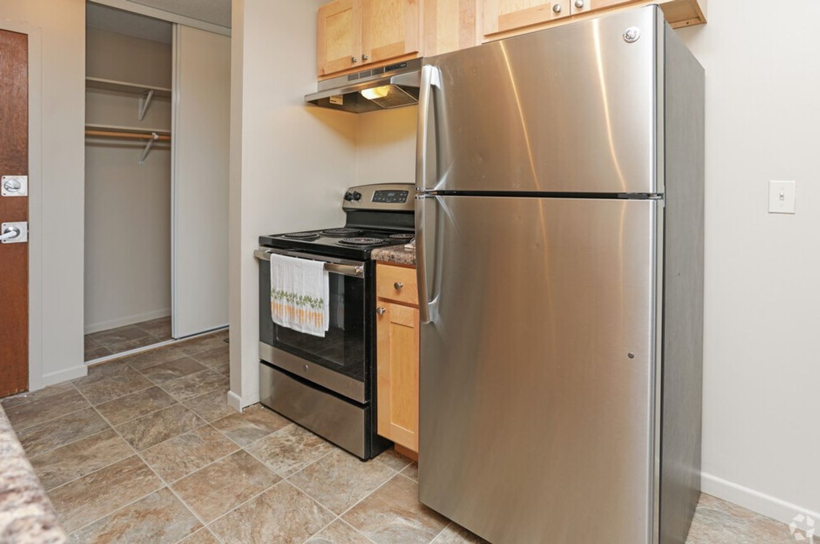 Ridgewood Apartments 1 of 12