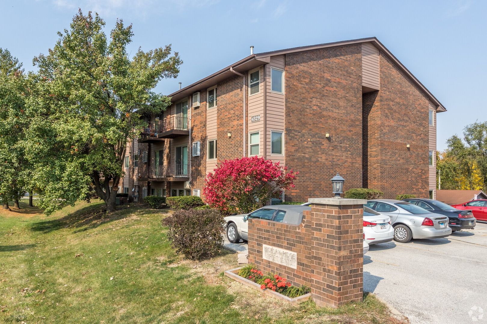 Hickory Ridge Apartments 14 of 15
