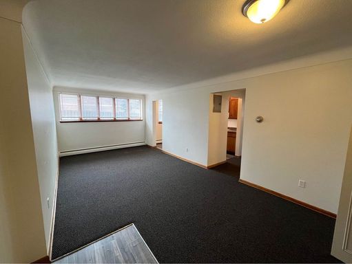 2 Months Free on 18 Month Lease! ~ Maryland Apartments - 2BD 1BA $1099 - Next To Lake Phalen – photo 1