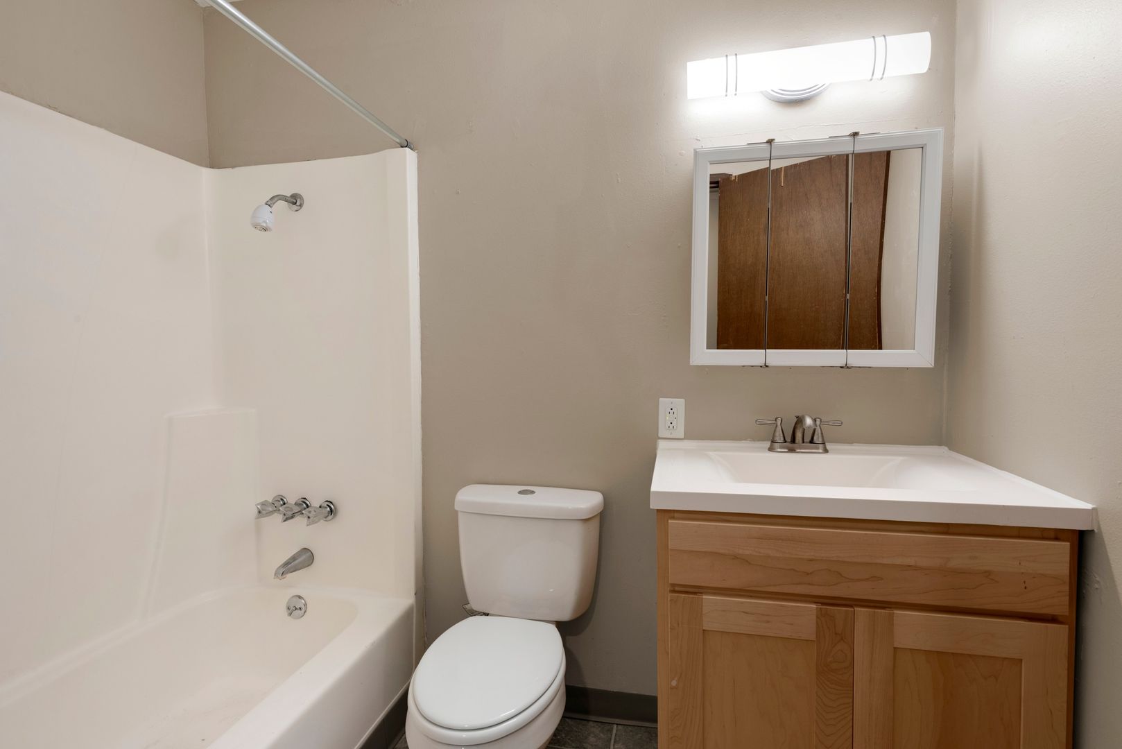 Alpine Apartments 9 of 18