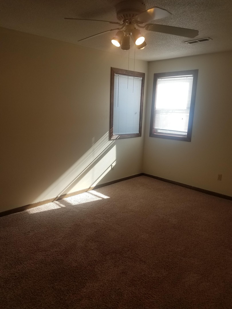 Hickory Ridge Apartments 4 of 6