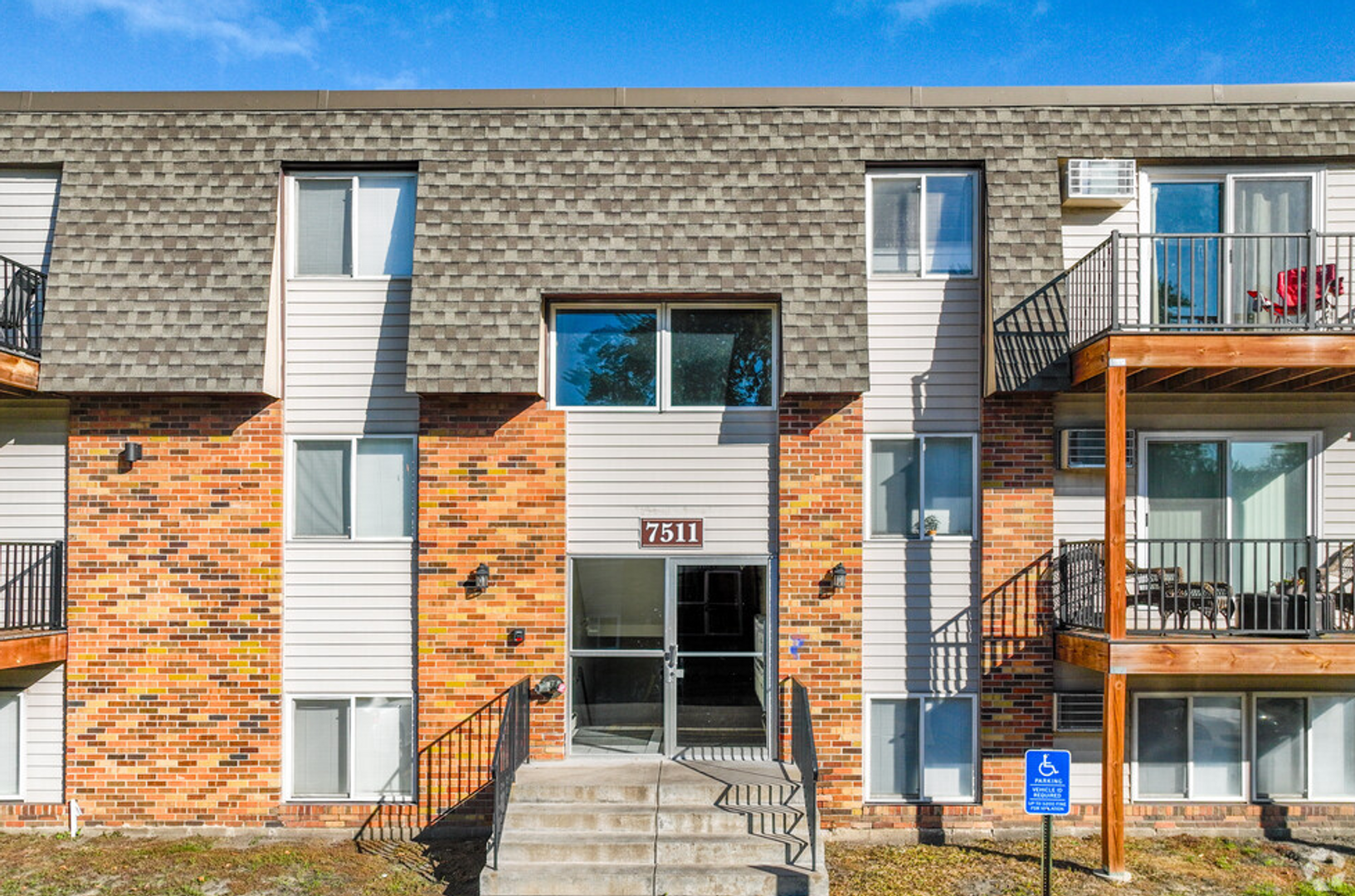 Ridgewood Apartments 14 of 14