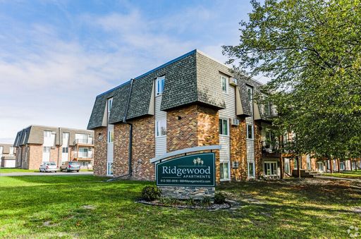 BRAND NEW 1 bedroom 1 bath w/ Stainless steel appliances!