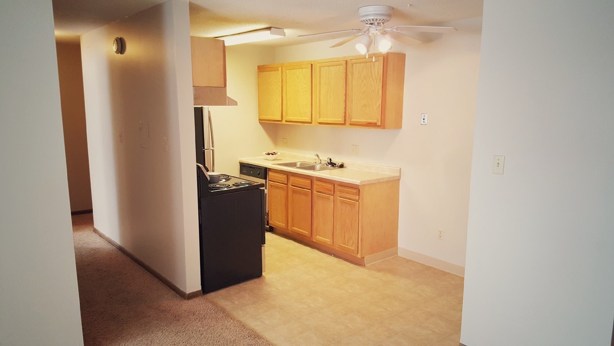 Hickory Ridge Apartments 2 of 6