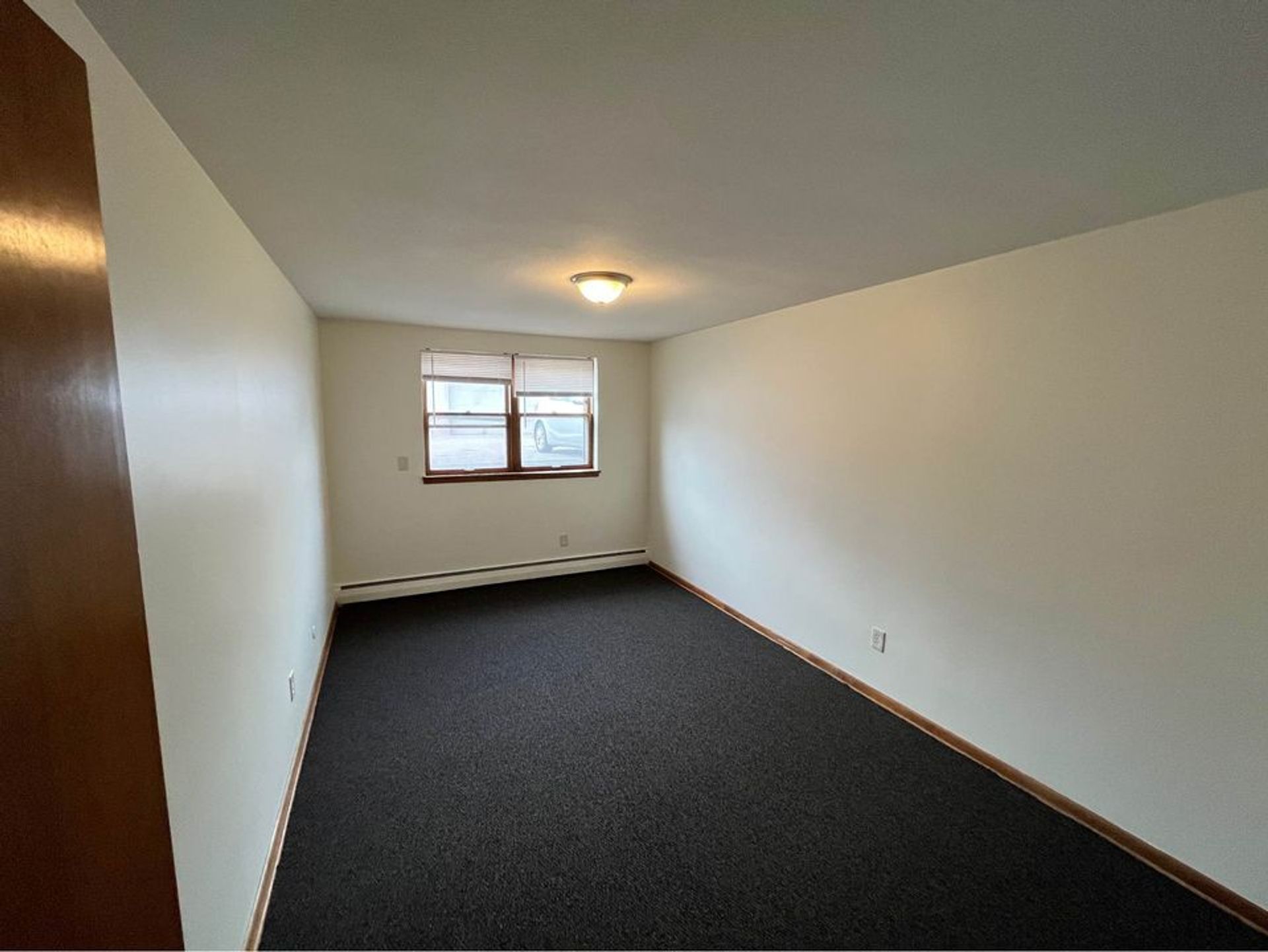 Phalen Apartments on Maryland Ave 7 of 12