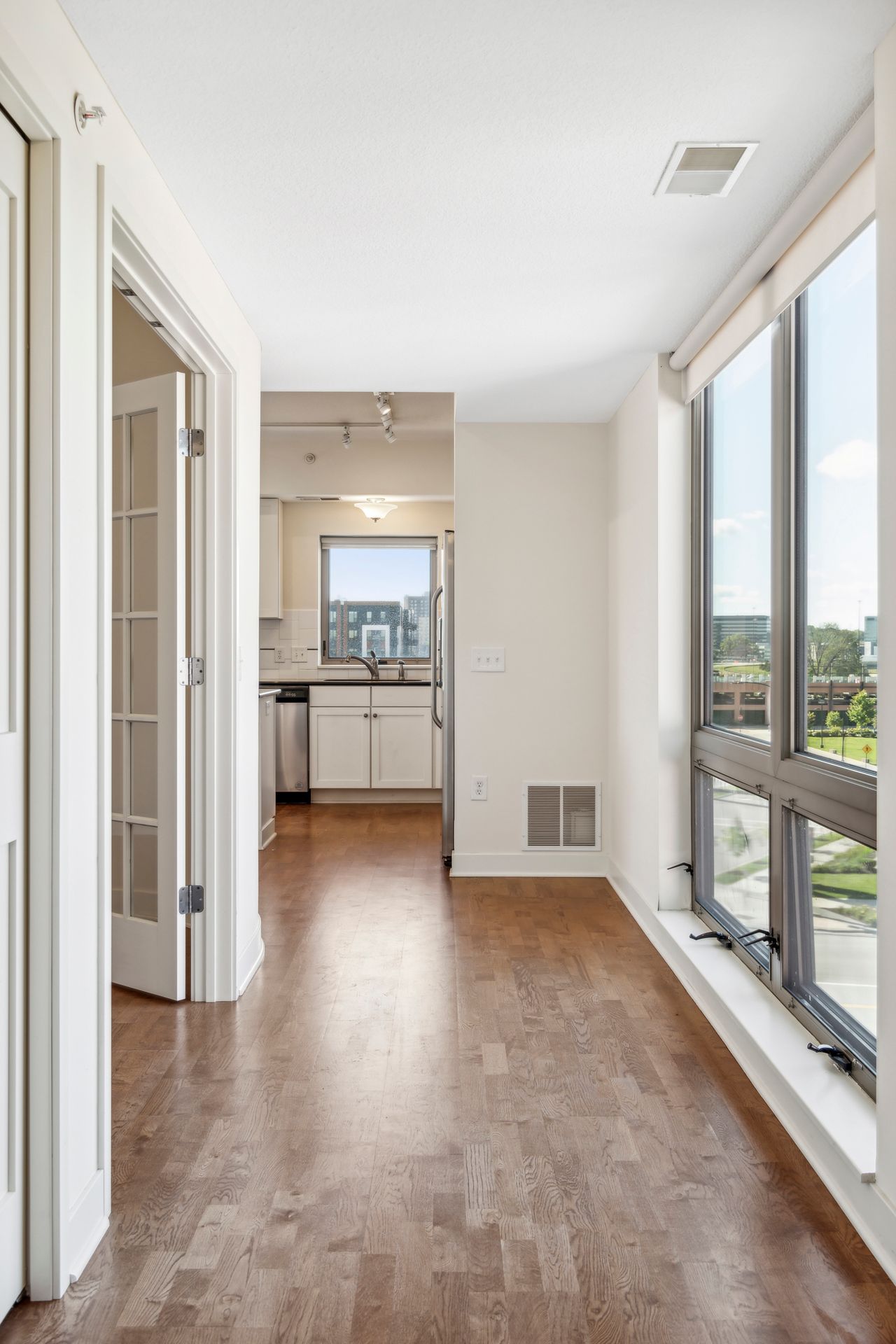Gateway Edina 6 of 17