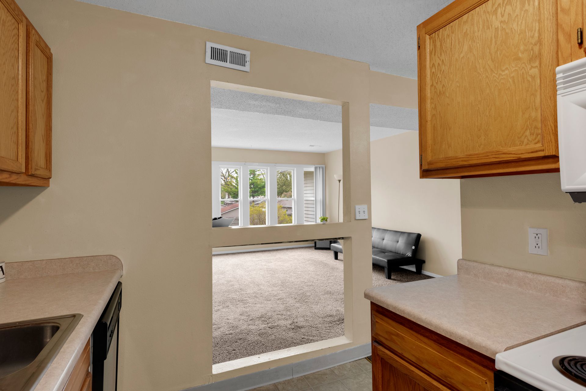 Alpine Apartments 11 of 12