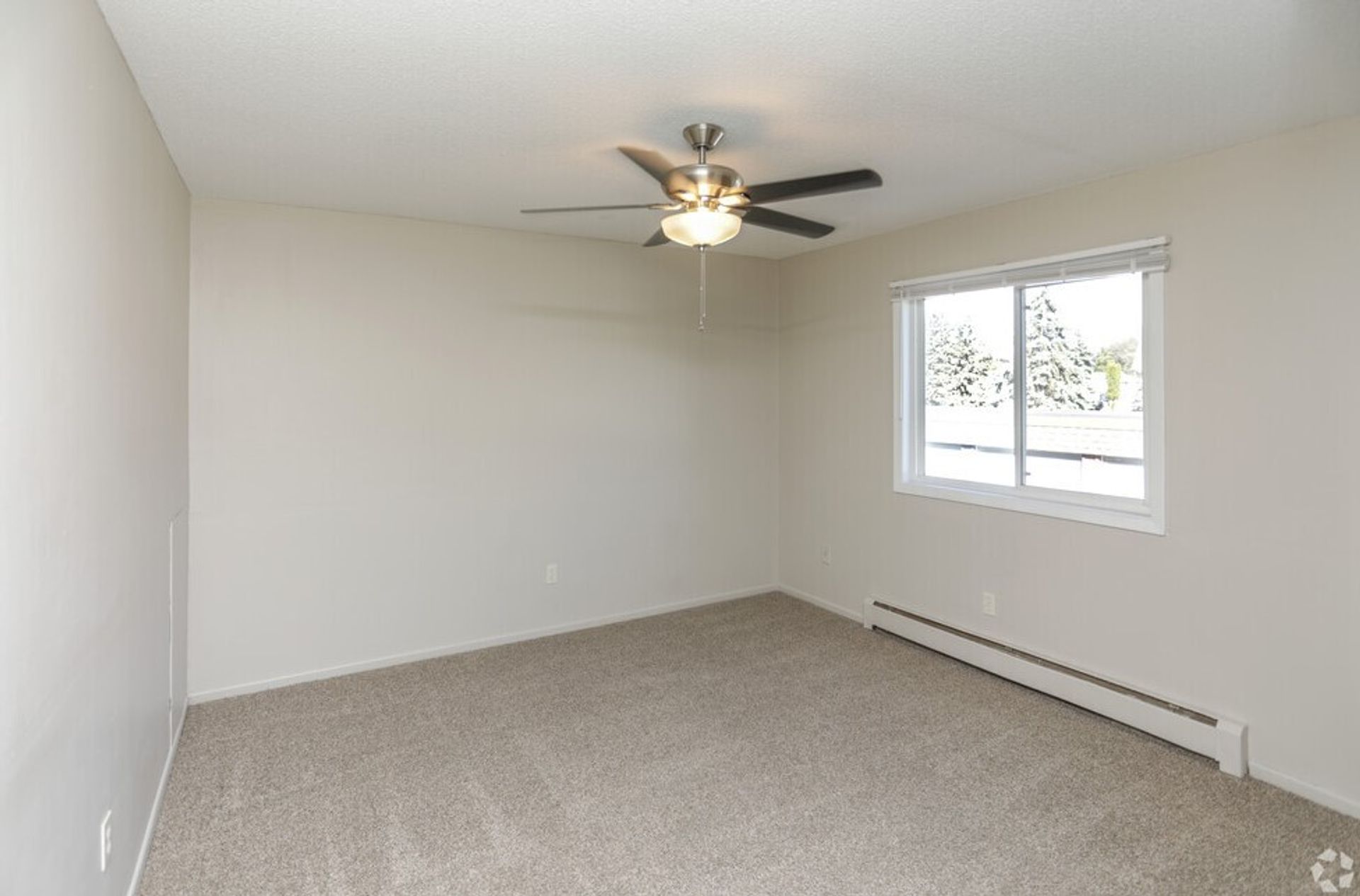 Ridgewood Apartments 12 of 12