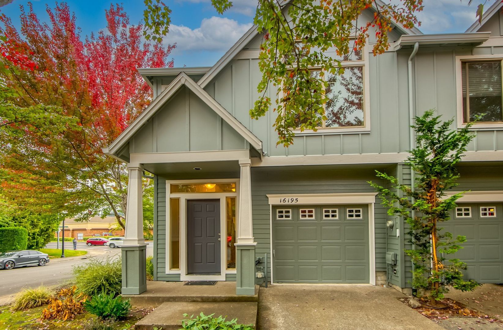 Sherwood Townhome: 16195 SW Holland Lane