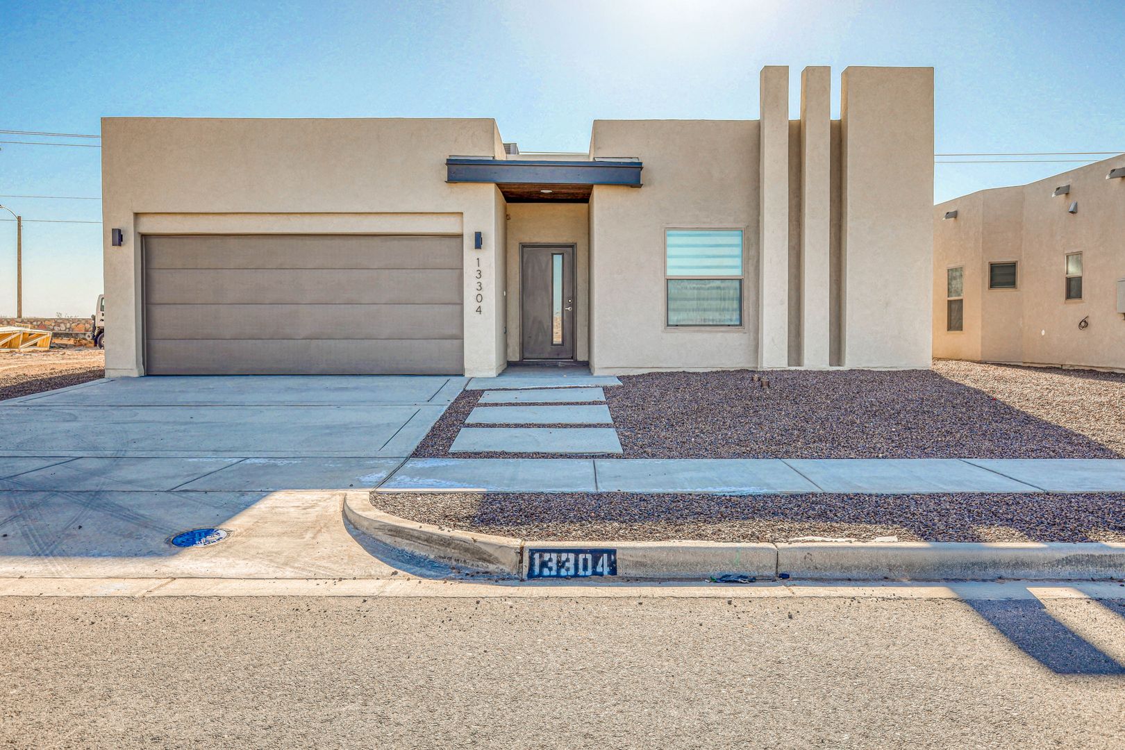 El Paso House: 13304 Coldham St.