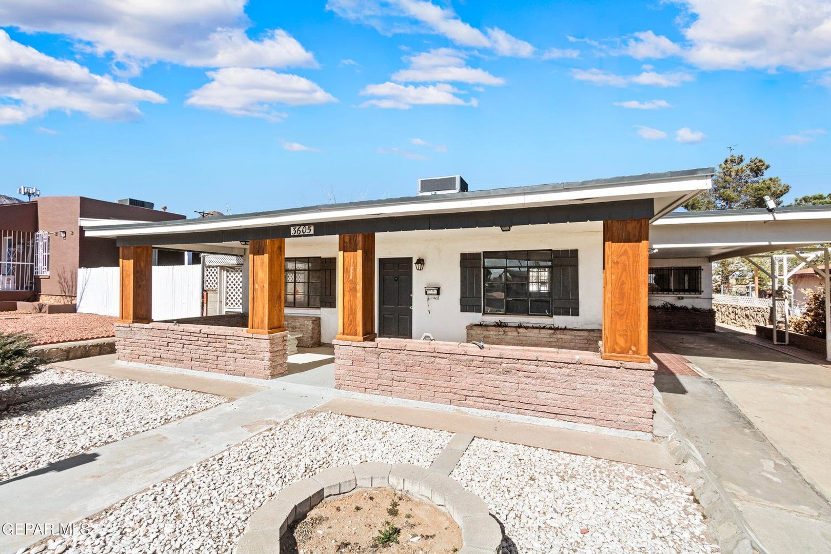 El Paso House: 3605 Taylor Ave.