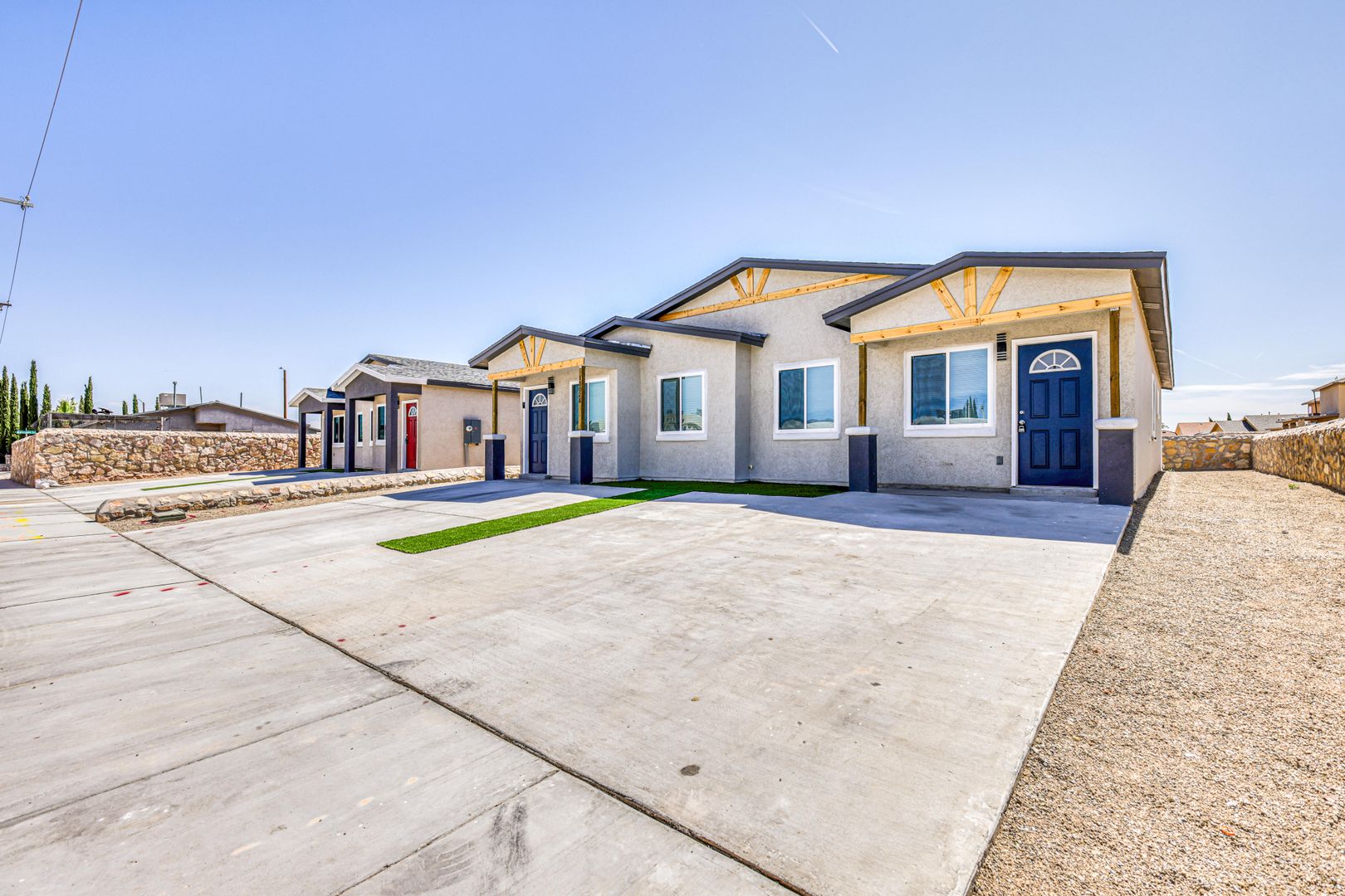El Paso Apartment: 10028 Cross St.