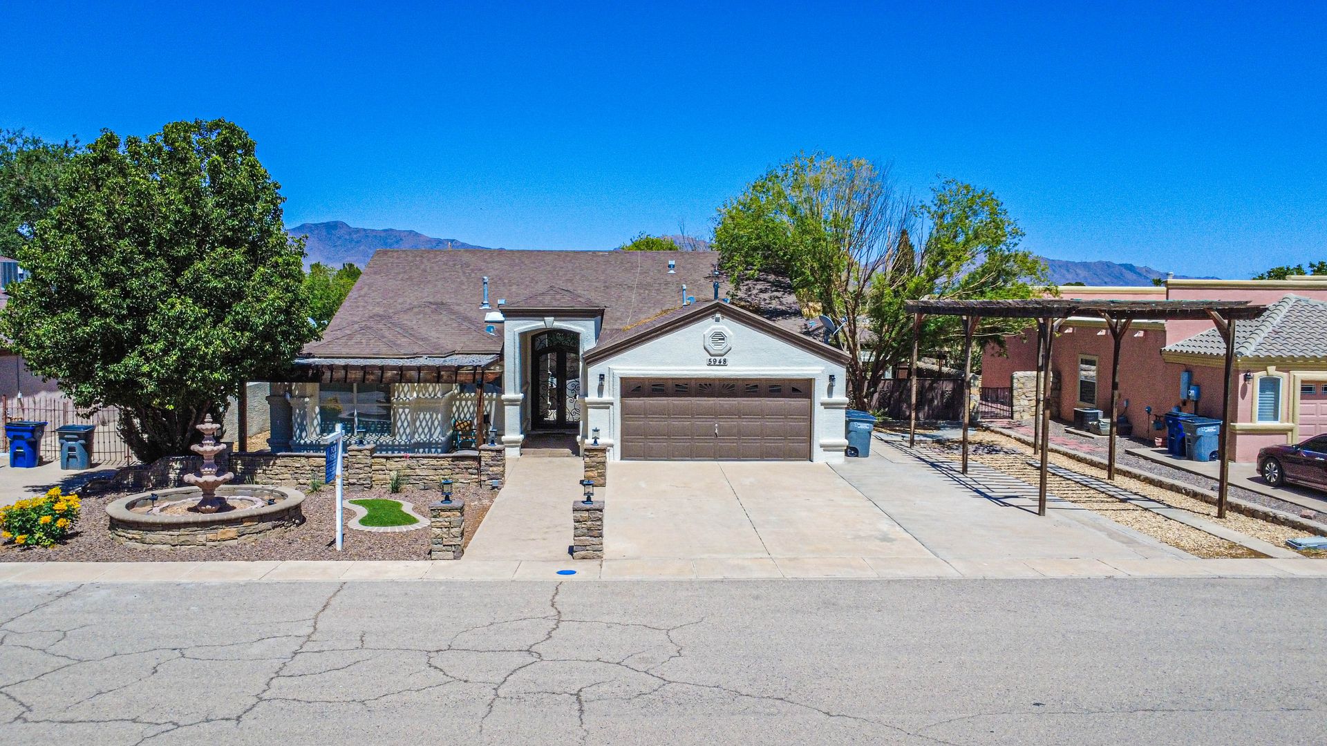 El Paso House: 5948 Anapaula Dr.