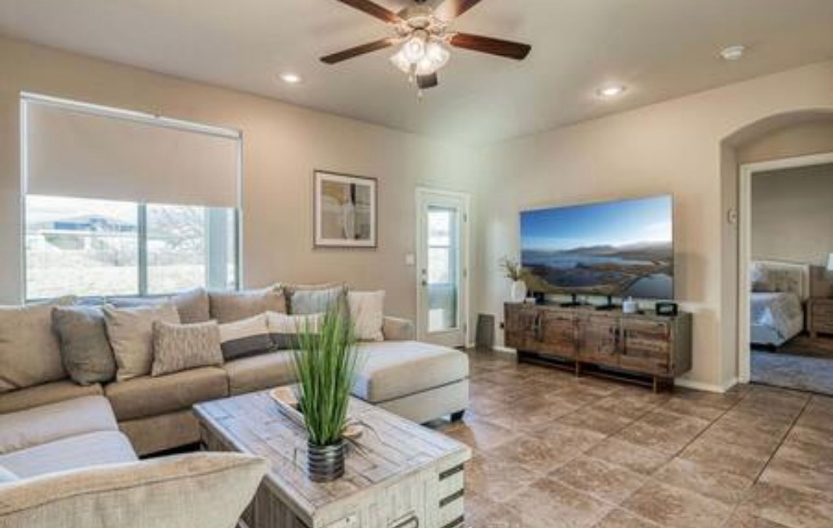 El Paso House: 7413 Red Cedar