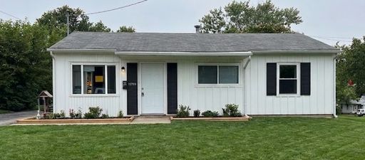 **Available Now** 10789 Sharondale Rd 3BR/1BA (Sharonville)