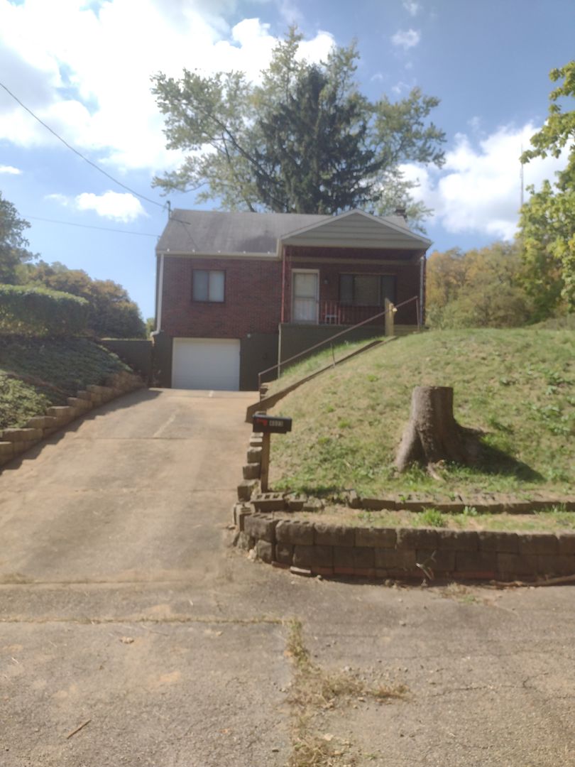 Pittsburgh House: 4023 Evergreen Road