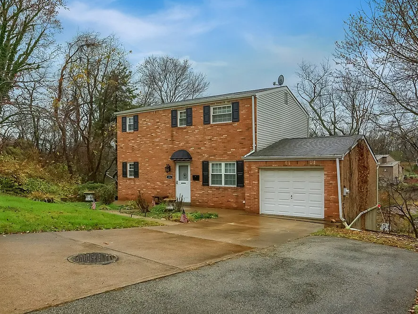 West Mifflin House: 304 Constitution Avenue