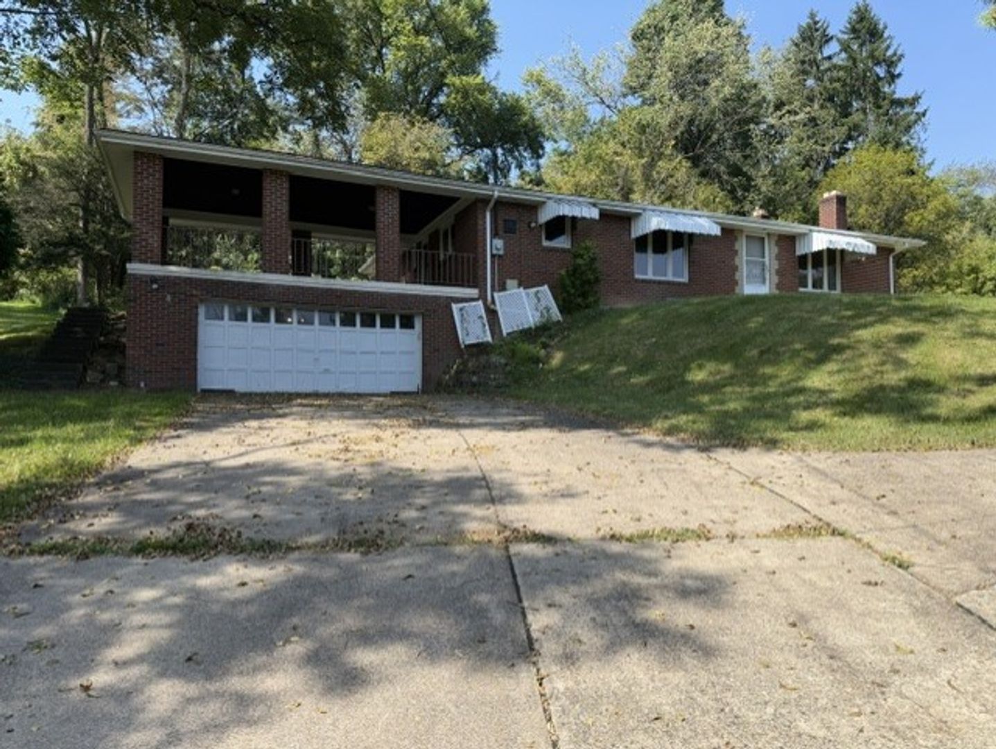McMurray House: 123B Hidden Valley Road